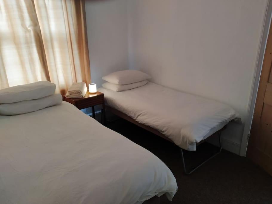 Spacious 2 Bed Maisonette Near Town, That Sleeps 6 Brighton Exterior foto